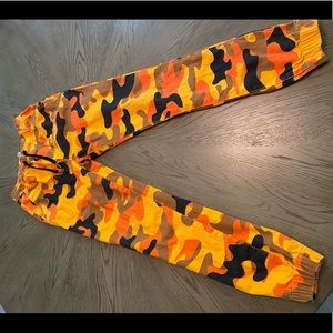 Fashion nova pants sz small